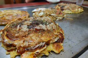 冨田建設の事務所から歩いて5分のところにある鉄板焼き店「じゅうじゅう」