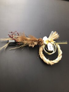 しめ縄リース