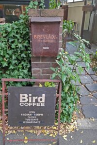 トミタの家づくり舎の社内研修｜Bard coffeeさん